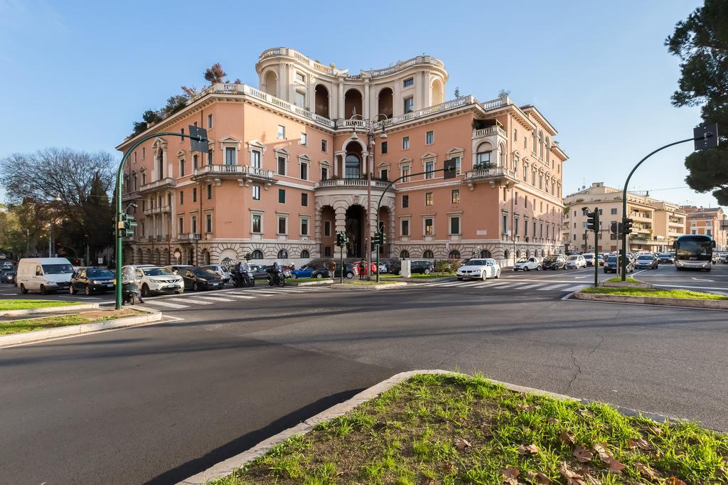 Вілла Holiday House Belle Arti - Nel Cuore Di Roma Екстер'єр фото